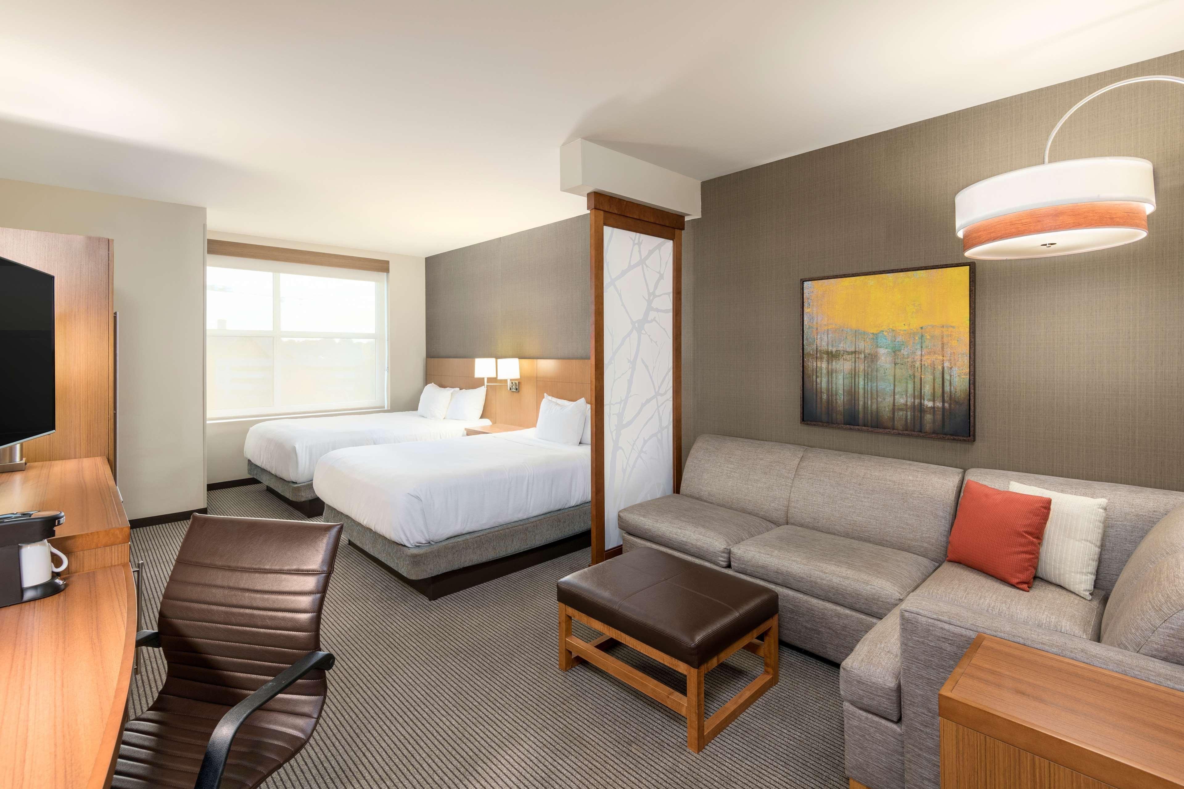Hyatt Place Greenville Downtown Dış mekan fotoğraf