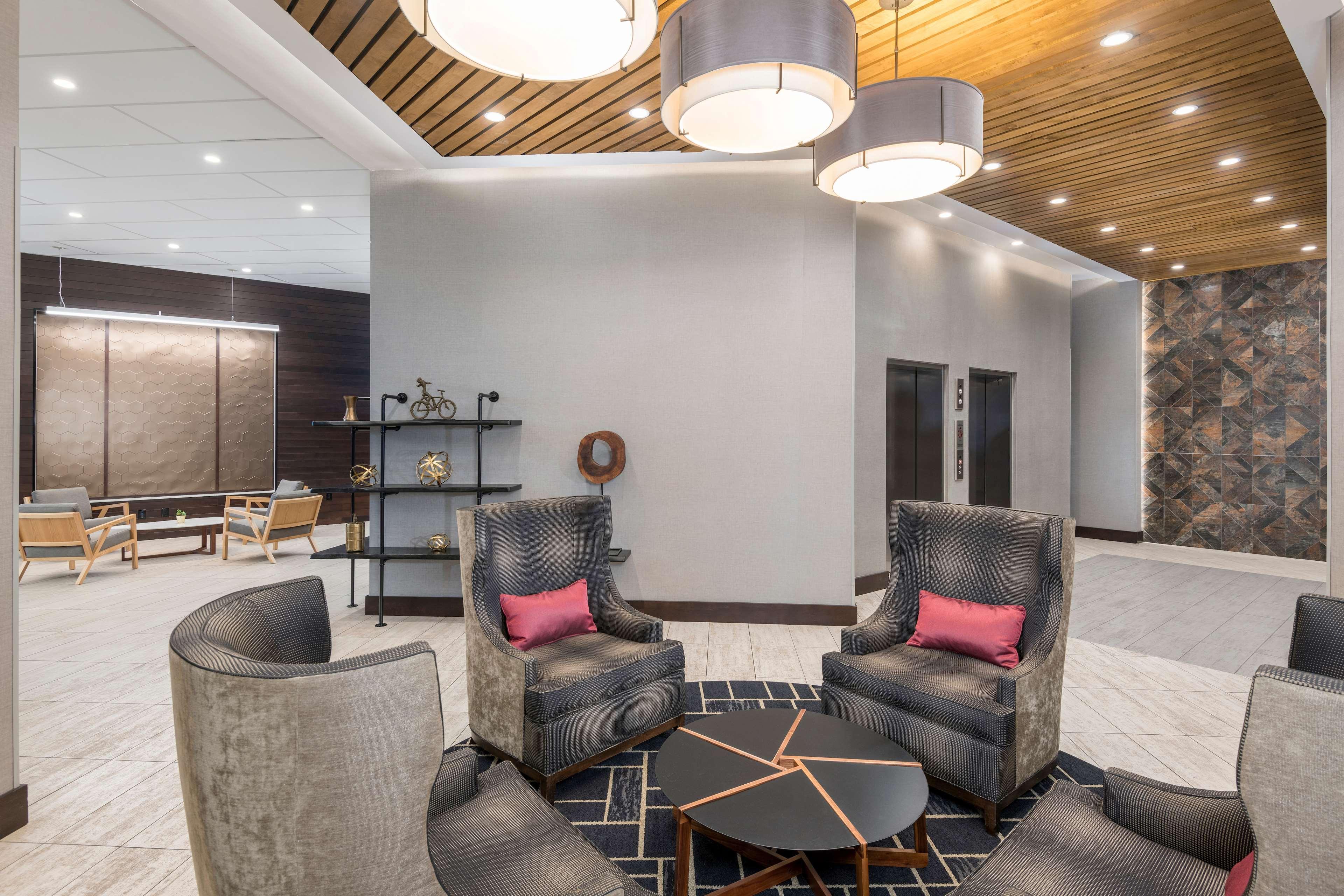 Hyatt Place Greenville Downtown Dış mekan fotoğraf