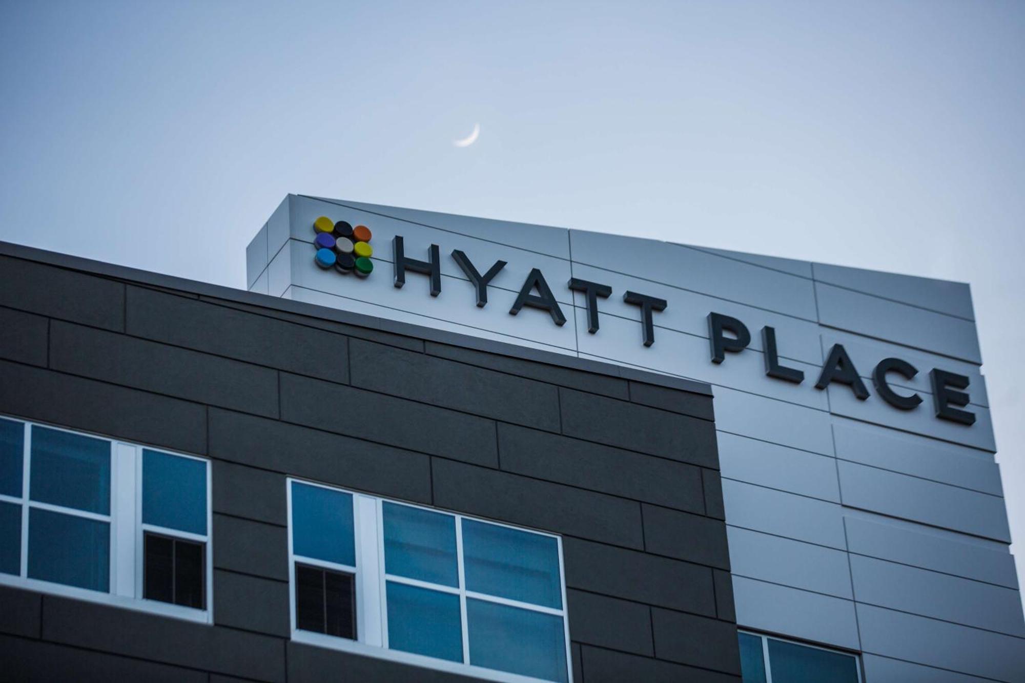 Hyatt Place Greenville Downtown Dış mekan fotoğraf