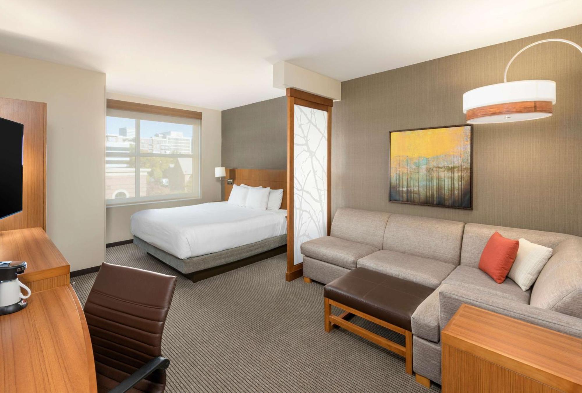 Hyatt Place Greenville Downtown Dış mekan fotoğraf